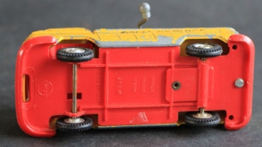 Gama Minimod Volkswagen T1 Transporter Towtruck 1972 DieCast Model (4727)